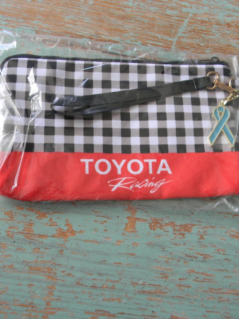 NEW SEALED TOYOTA RACING BLACK/WHITE GINGHAM SMALL ZIP POUCH WRISTLET BAG